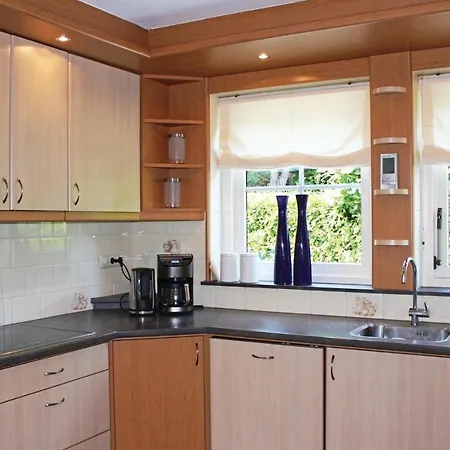 6 Bedroom Lovely In 別荘