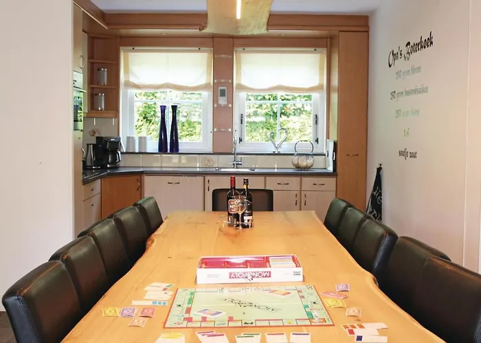 6 Bedroom Lovely In * Lunteren